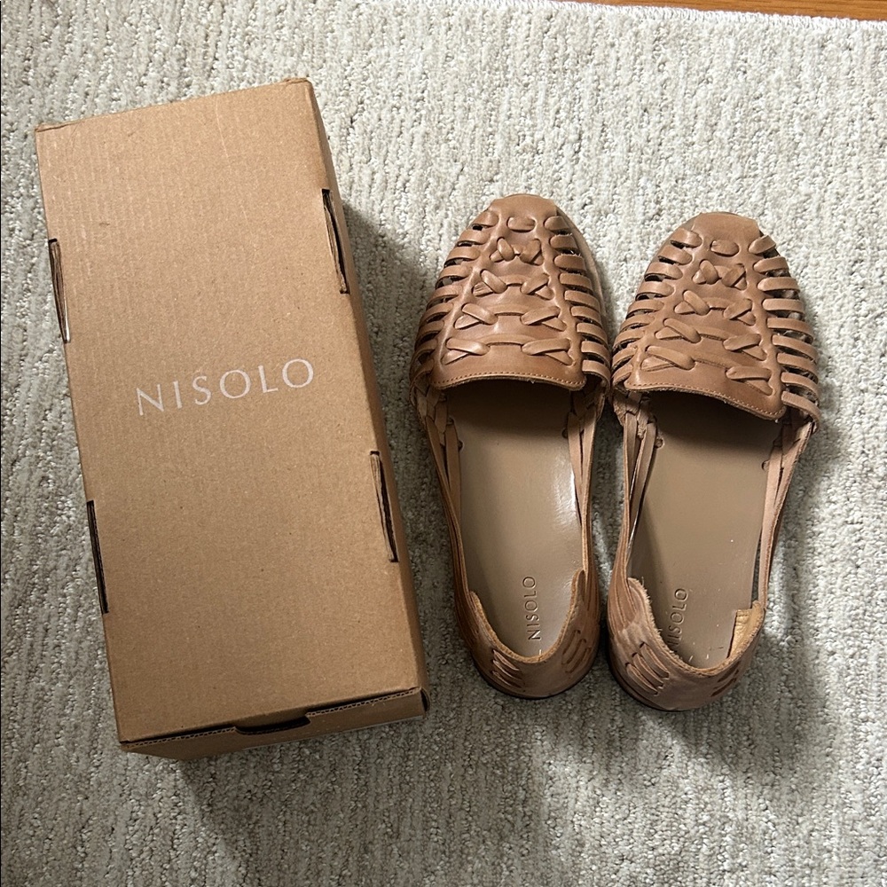 Nisolo Women's Brown Leather Cutout Loafers
